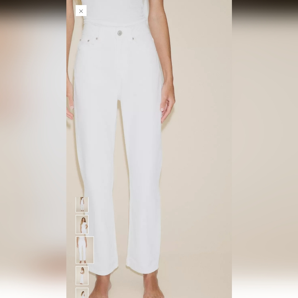 Zara Mom Fit Jeans Size 4